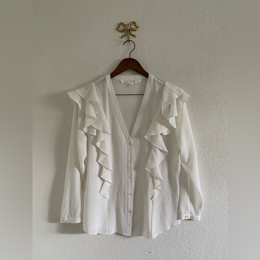 Veronica Beard Light Cream Color Ruffle Detail Crepe Feel Blouse Size 8